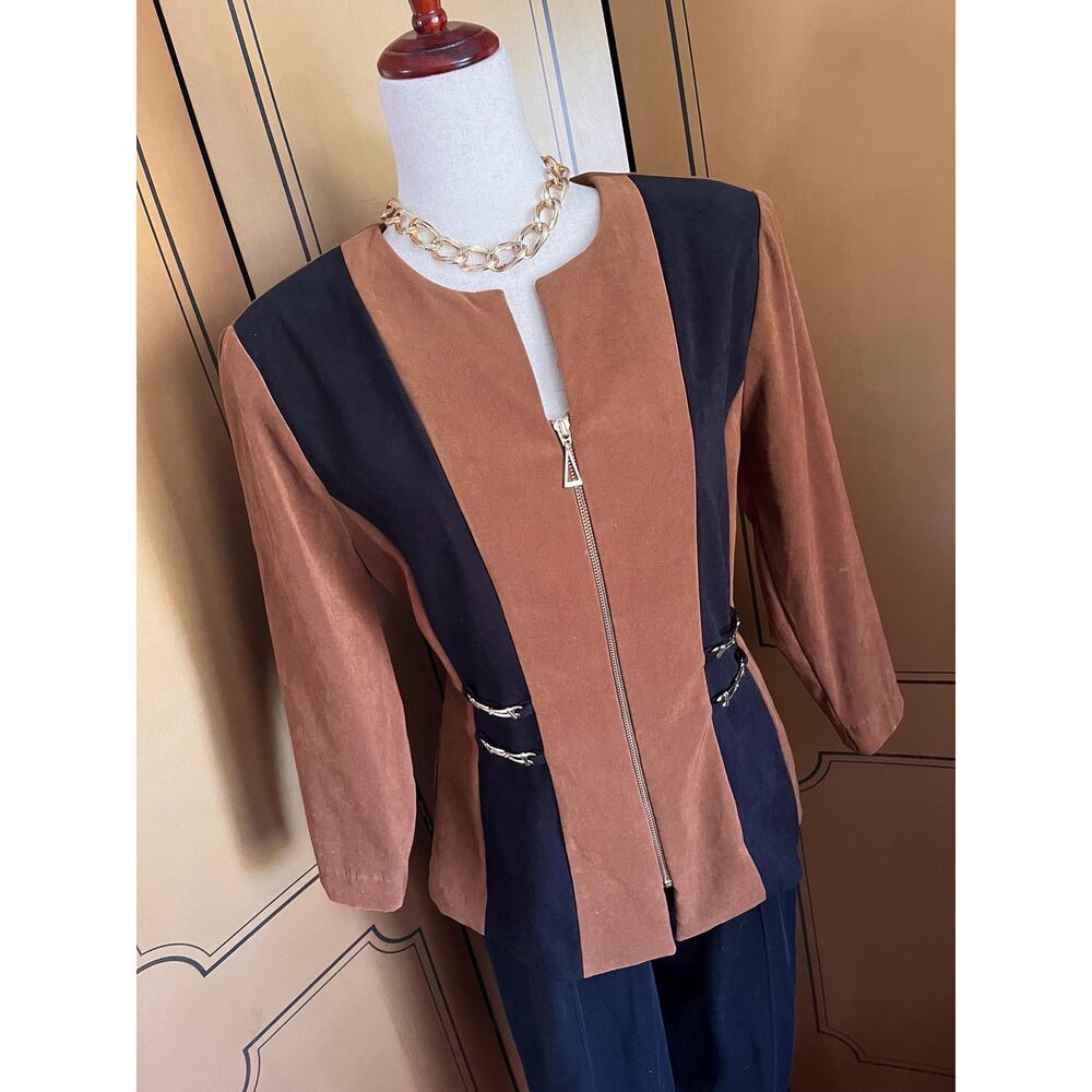 Vintage tailored jacket in black and brown, size M